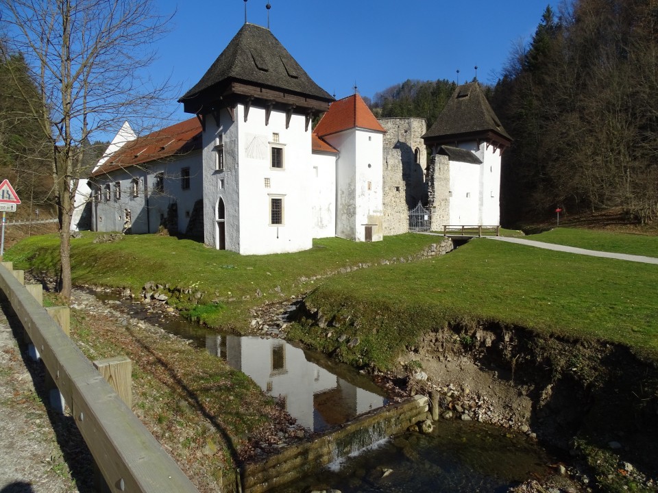 Konjiška gora iz Žic 15.3.2020 - foto povečava