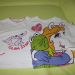 Primerjava majčk Benetton 74 in majice št. 86 - se vidi da je 74-ka res ogrooomna!