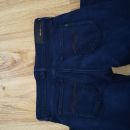 Replay nove hlače, kavbojke (etiketo imam); št. M; 60 eur (nove 120 eur)