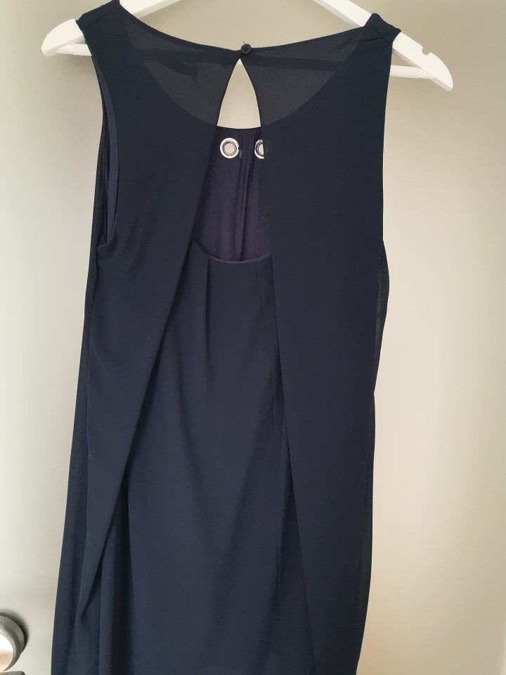 Oblekica, tunika v prelepi modri barvi- Velikost UNI; 15 eur
