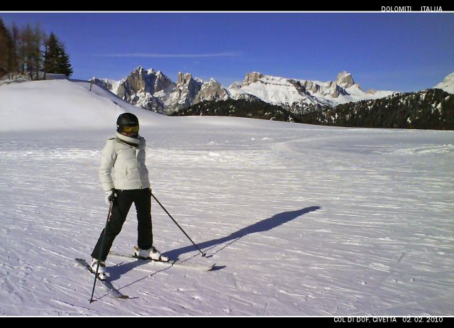 Malga Ciapela (Marmolada), jan. 2010 - foto