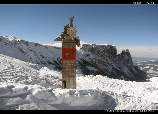 Malga Ciapela (Marmolada), jan. 2010 - foto