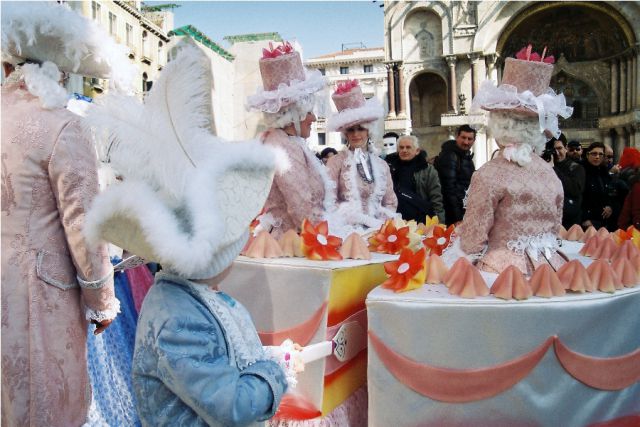 Karneval, Benetke, mar. 2011 - foto