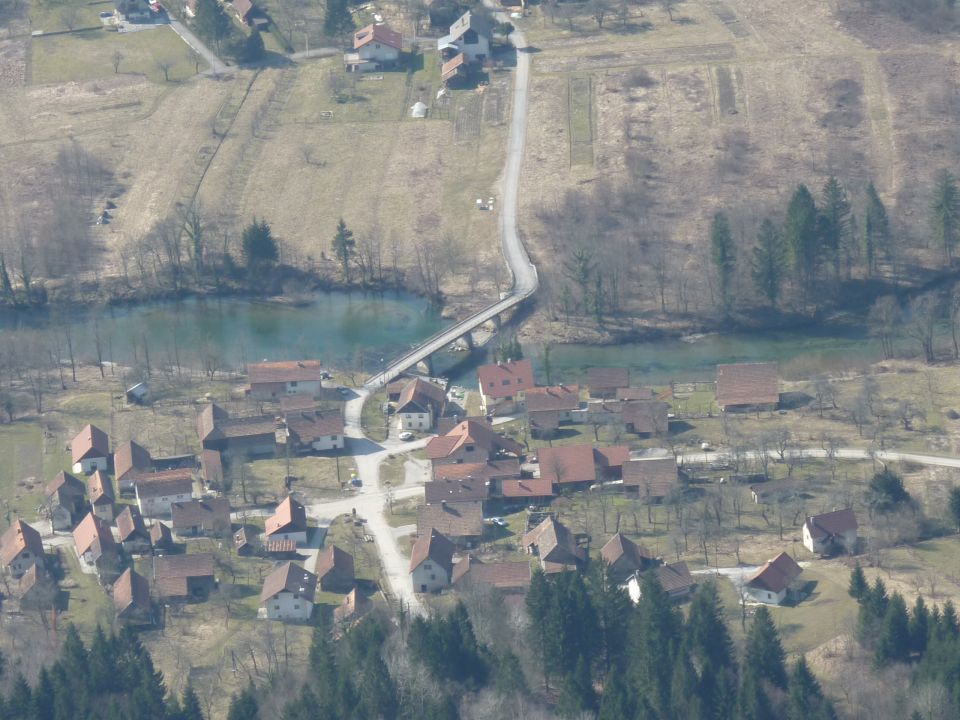 KRANJSKI IN HRVAŠKI KUŽELJ