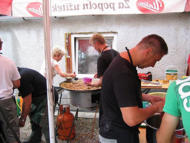 Srečanje starodobnih vozil 07.08.2010 - foto