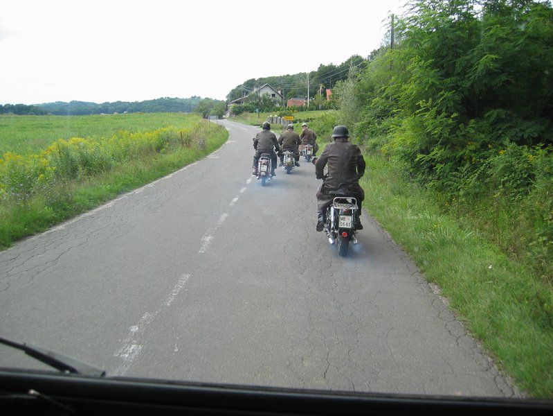 Srečanje starodobnih vozil 07.08.2010 - foto povečava