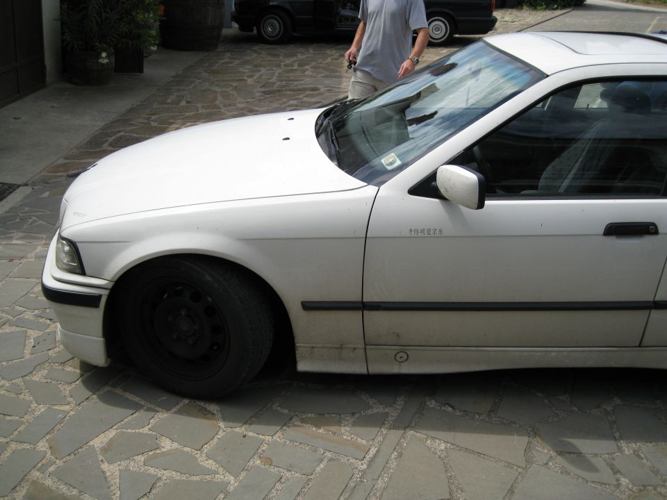 Bmw 325i e36 - foto povečava