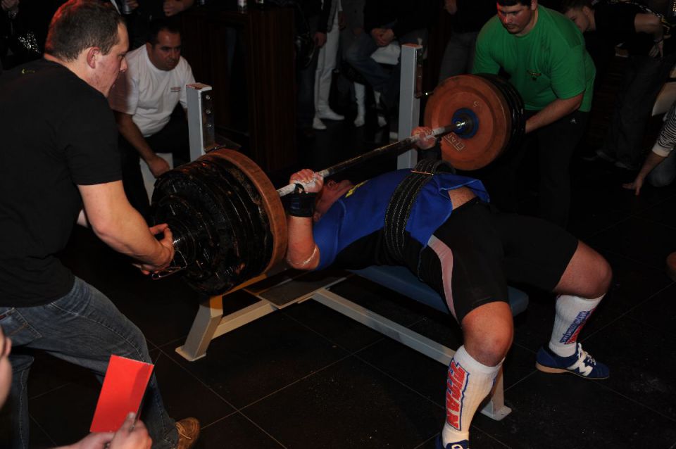 Turnir v bench pressu, Kranj 9.1.2010_3 - foto povečava