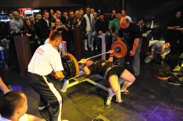 Turnir v bench pressu, Kranj 9.1.2010_4 - foto