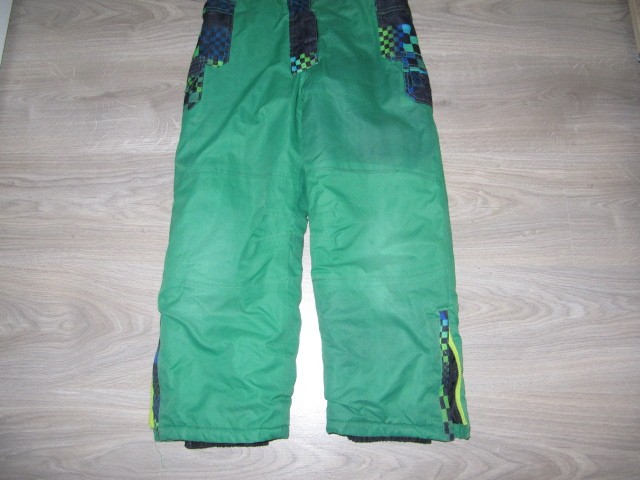 H&m 122.128 danes vse 12€ - foto