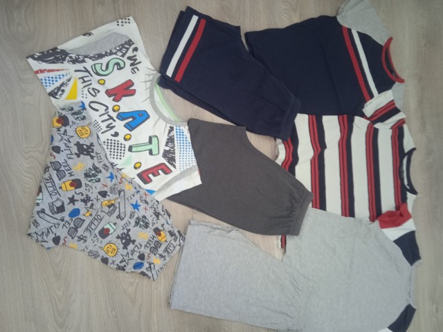 3x kratka pižama next 12 let 25€