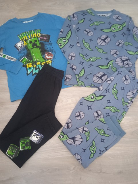 2x pižama next 12 let  13€