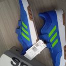Adidas št. 38 (uk 5), novi. 35€