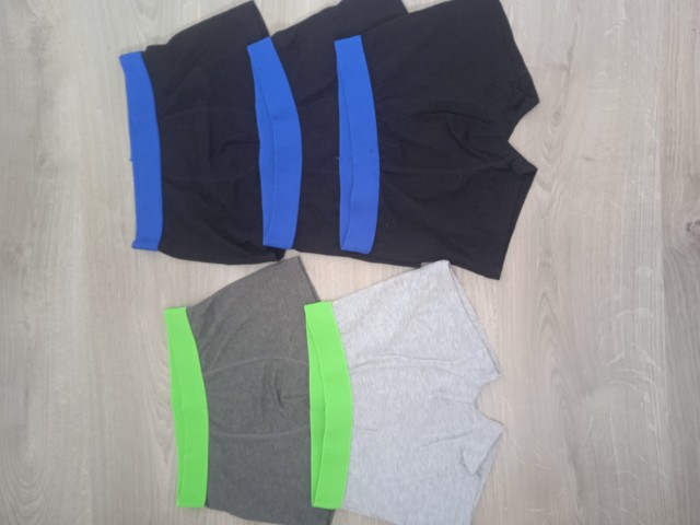 Komplet 10-12. 40€ - foto