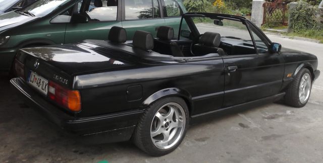 Bmw e30 - foto