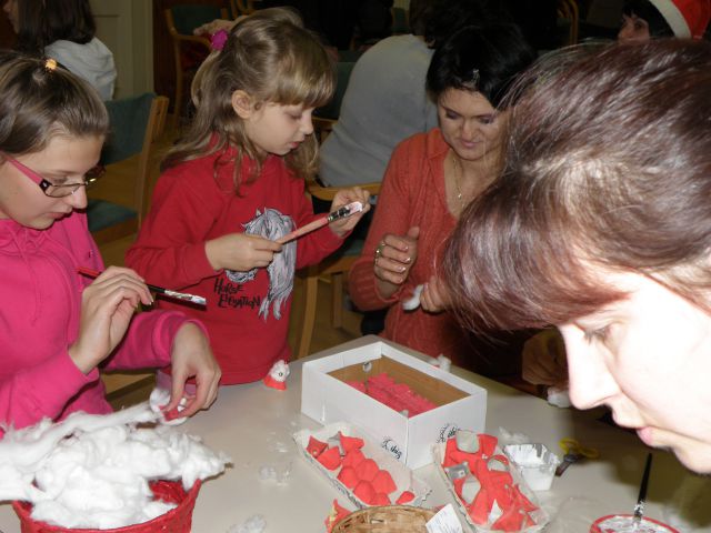 Decemberske delavnice  za otroke, 2010 - foto