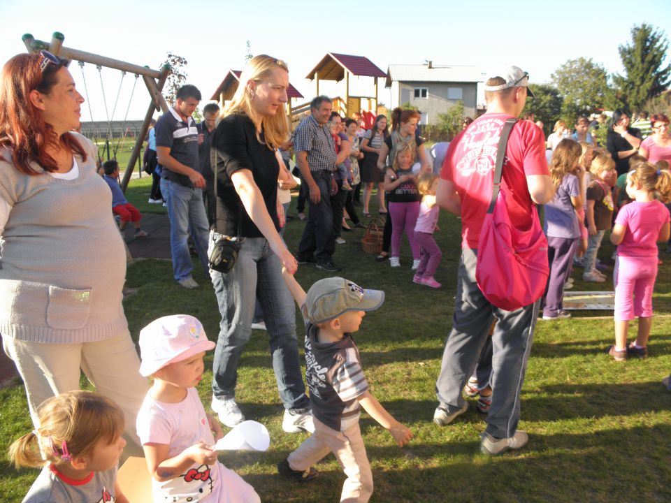 Kostanjev piknik, oktober 2011 - foto povečava