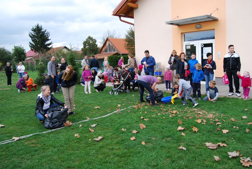 Kostanjev piknik, oktober 2013 - foto povečava