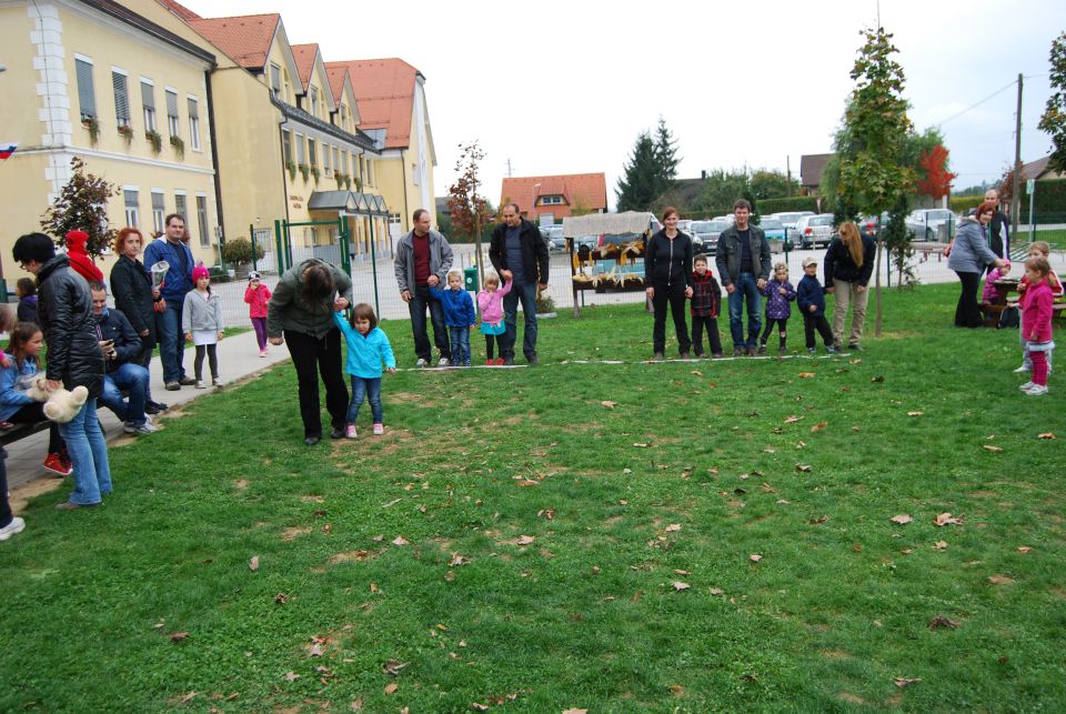 Kostanjev piknik, oktober 2013 - foto povečava