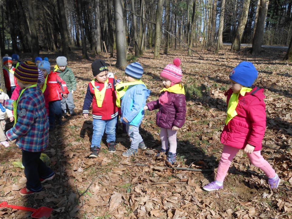 Modra igralnica, marec 2014 - foto povečava