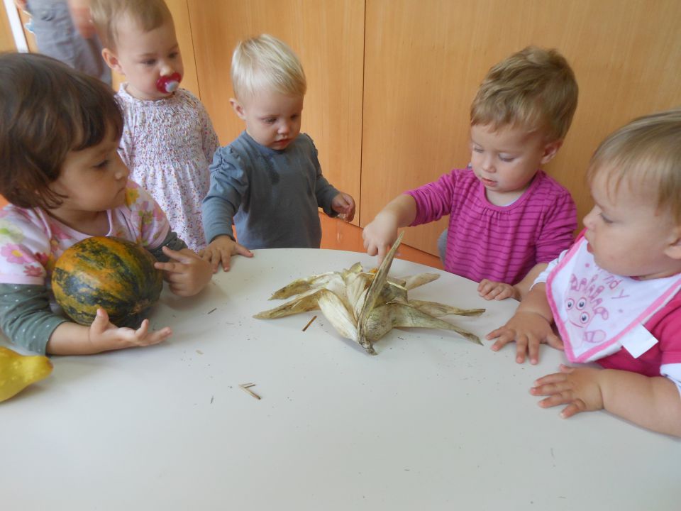 Oranžna igralnica, sept.-okt.2014 - foto povečava