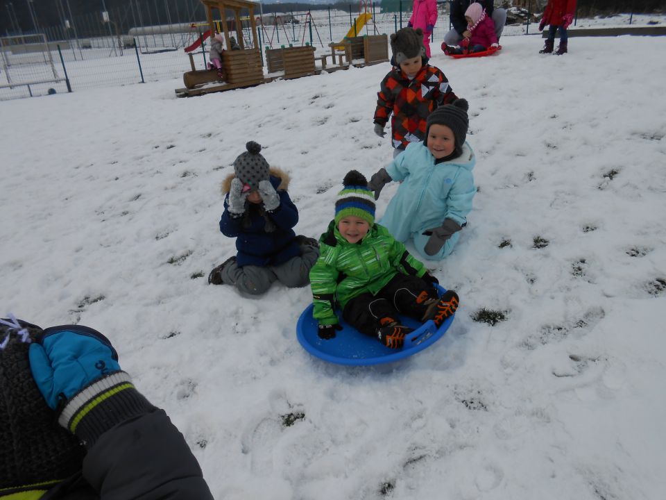 Vijolična igralnica, januar 2015 - foto povečava