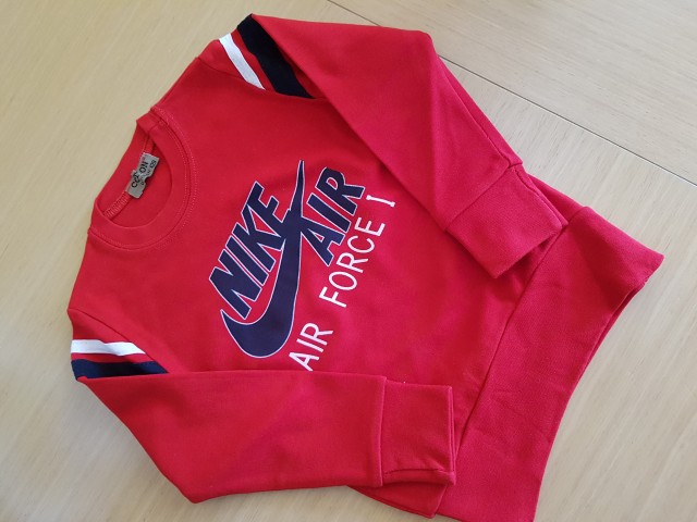 Rdeč pulover Nike, velikost 92, 12 EUR