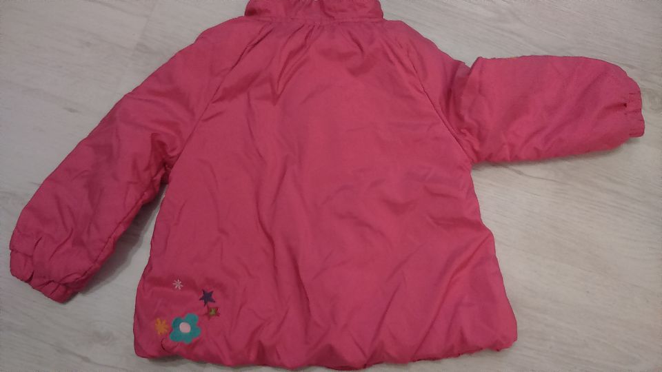 next bundica/ topla jaknica, št.4/5, 15€