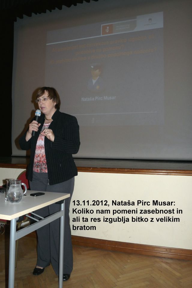 13.11.2012 Nataša Pirc Musar - foto povečava