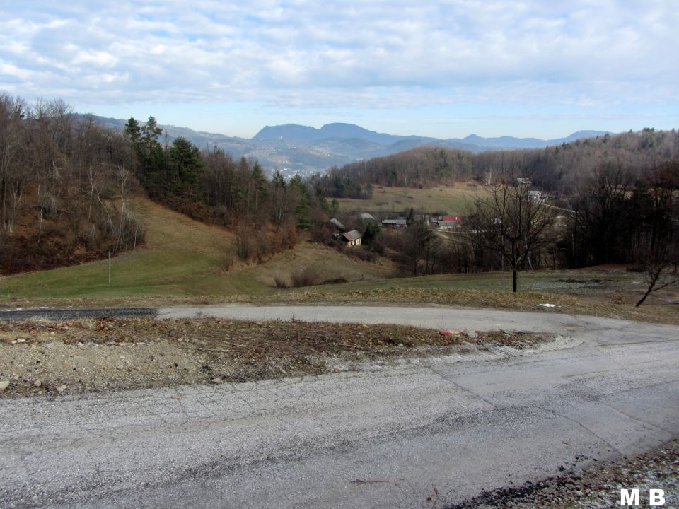 POHOD -- PIJAVICE, MALI CIRNIK, ZGORNJE MLADETIČE, PIJAVICE.