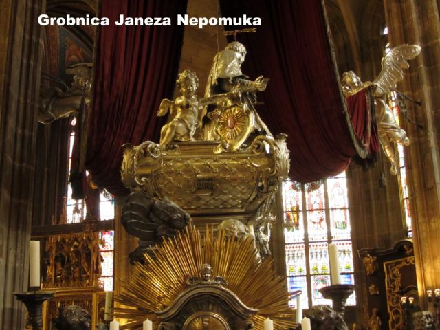 Katedrala sv. Vida - grobnica sv. Janeza Nepomuka