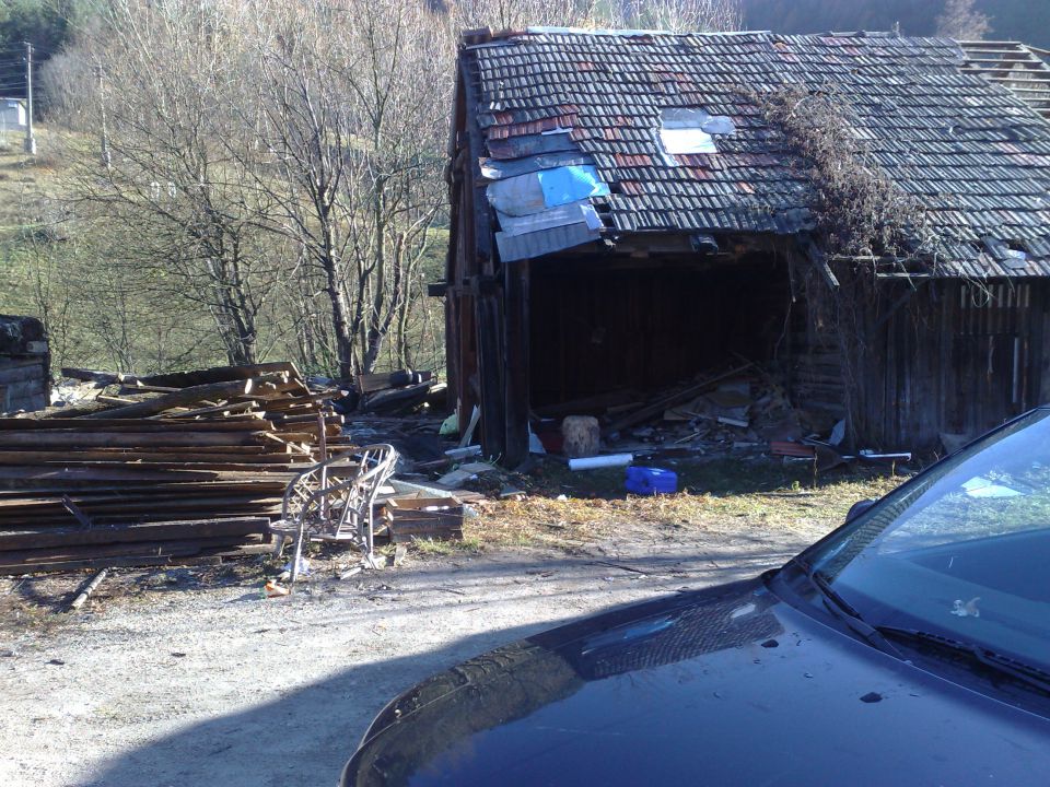 Slike ute na Poleni - foto povečava