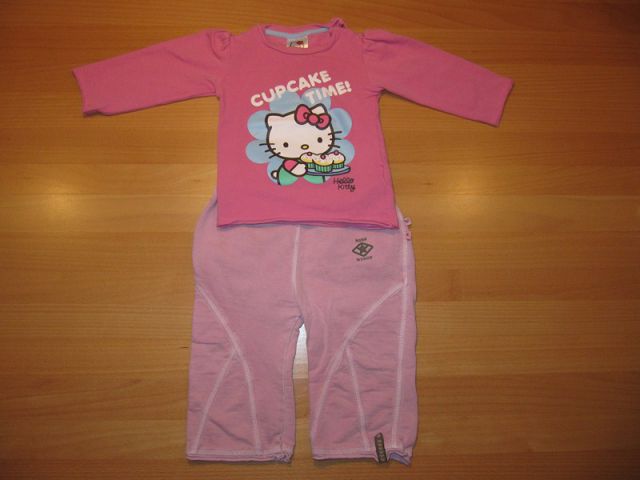 št. 74 majčka Hello Kitty CA + hlače Little Girl Star = 5,5 eur