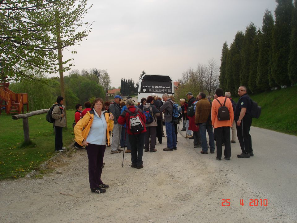 Prekmurje 26. 4. 2010 - foto povečava