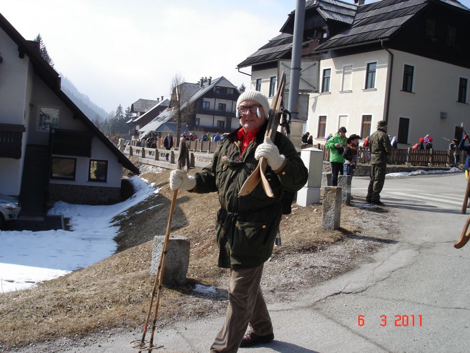 Pustovanje na Jezerskem 6. marec 2011 - foto povečava