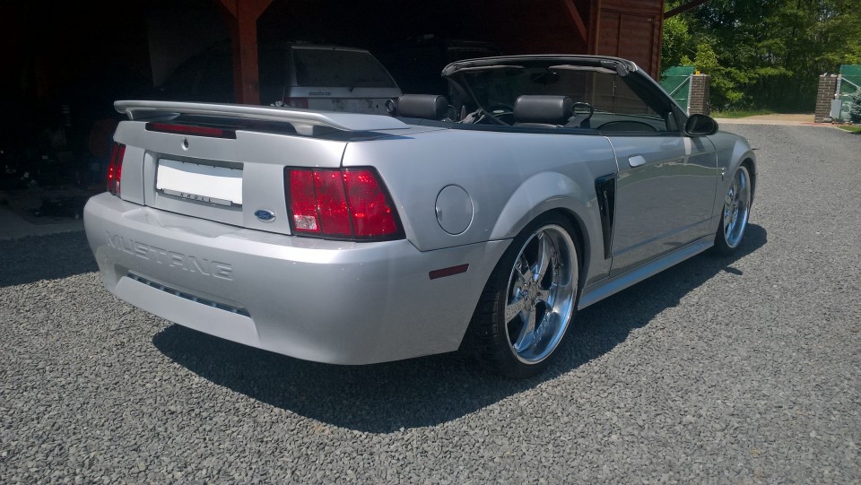 Ford Mustang Convertible V6 - foto povečava