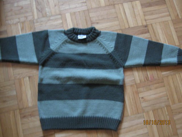 Mehek pulover 92 Wenice, 4 evre