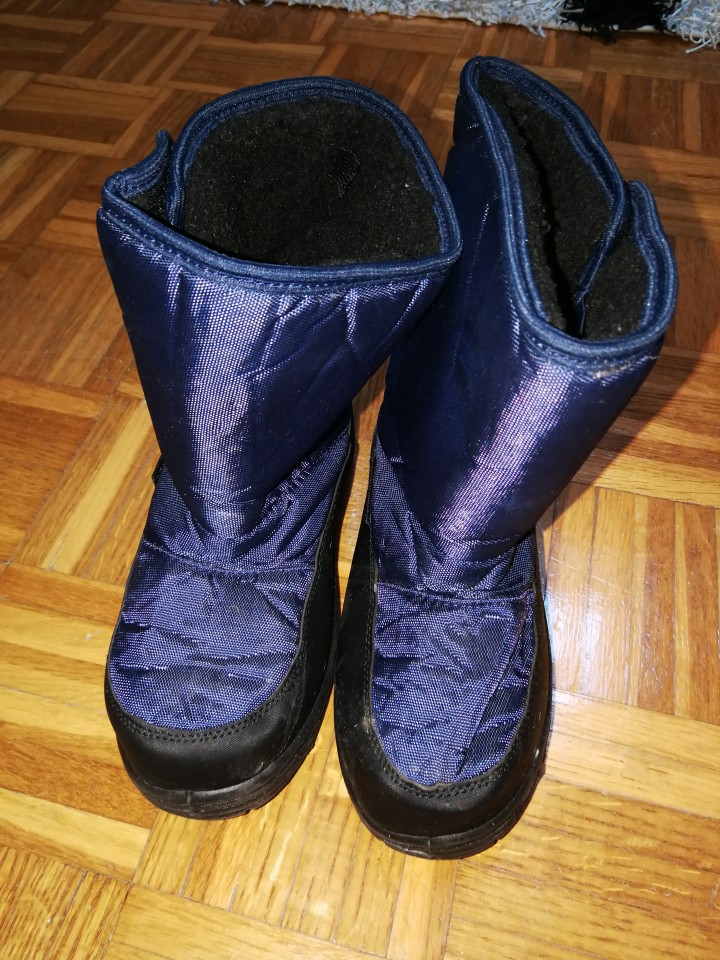 Zimski škorenj ki, vel. 32 in 34 kot novi - foto povečava