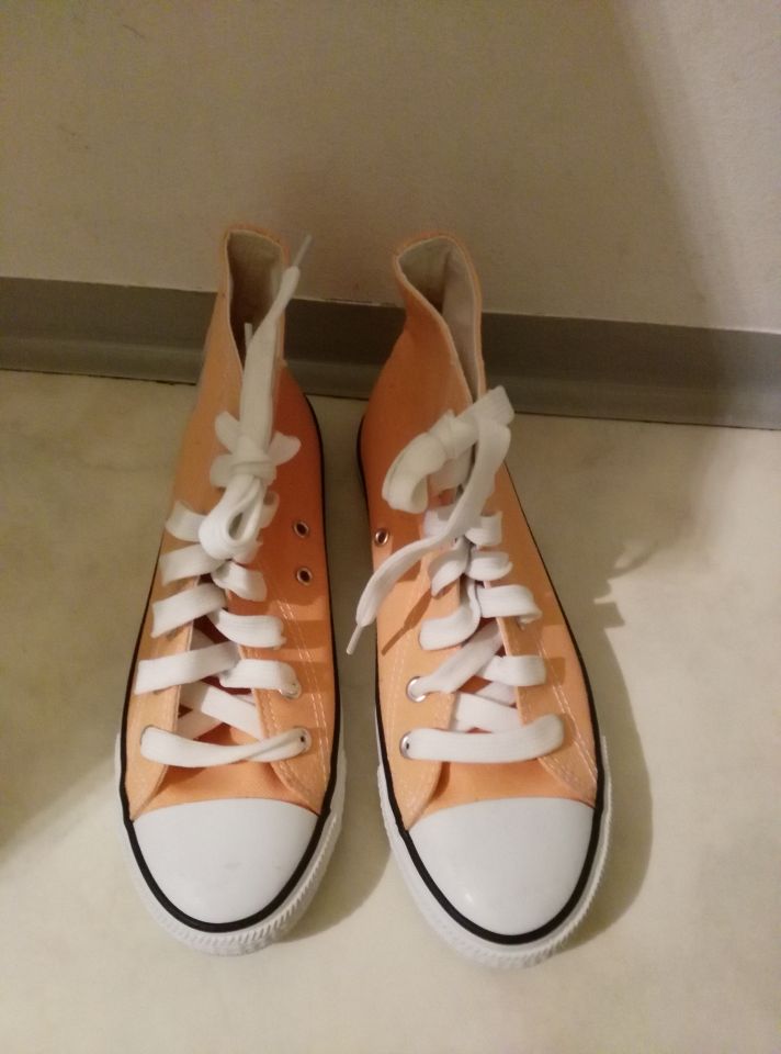 superge ala all star št.38...
