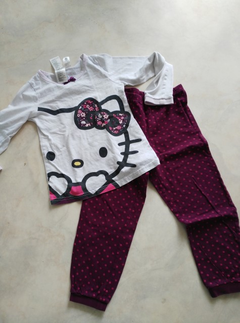 Hm pižama Hello Kitty vel.110/116