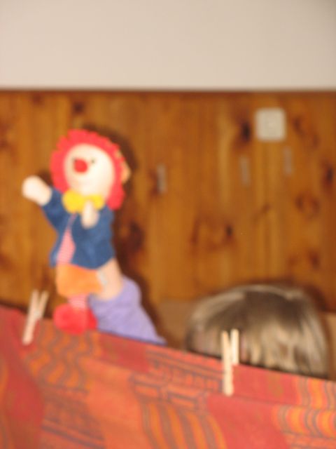 Igra z lutkami - foto