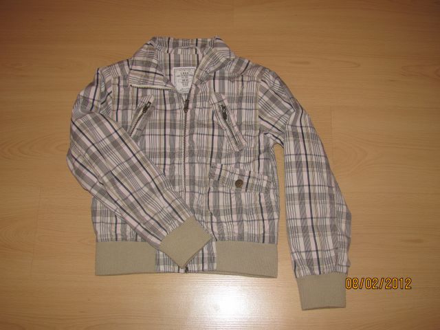Pomladna jakna vel. 140 H&M, cena 10€