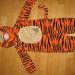 nov prekrasen kostumček Disney- original 18-24m, cena: 17eur