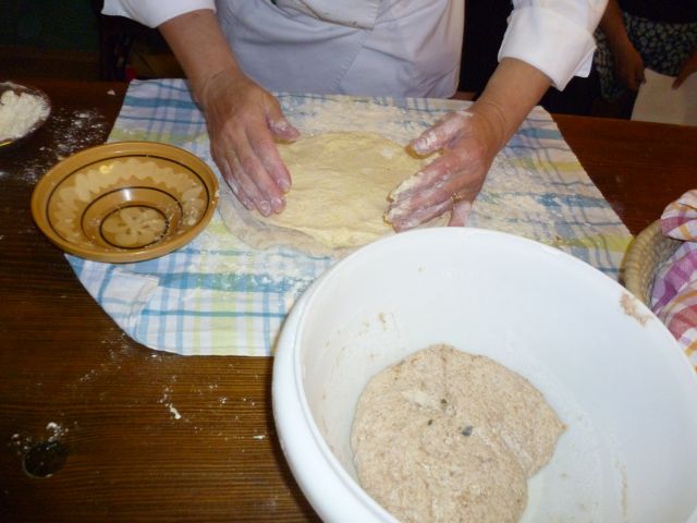 PEKA KRUHA IN ZAKLJUČEK - foto