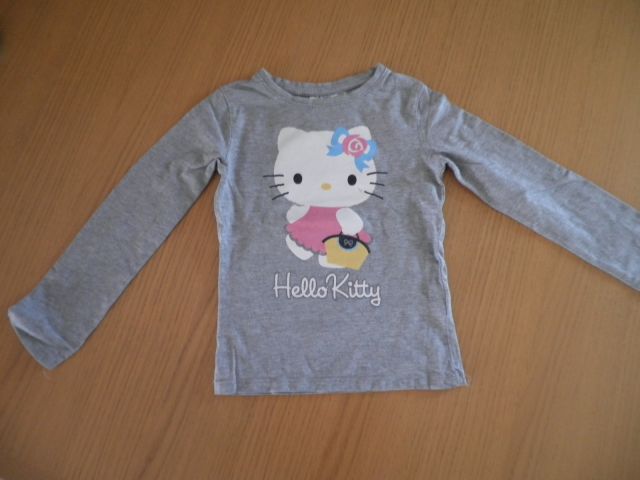 Majica Hello Kitty št.104 - 4EUR