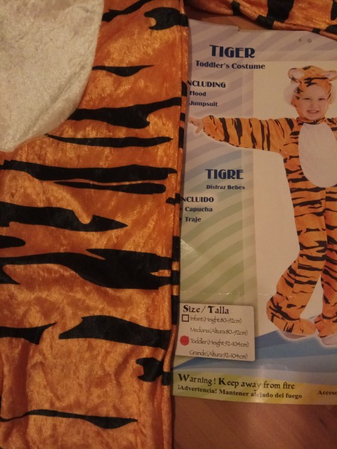 Pustni kostum tiger 92-104 8 EUR - foto