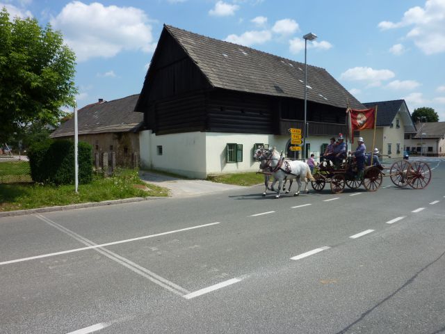 Praznik  kropirja  v Senčurju  2011 - foto