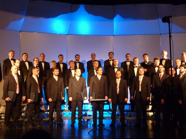 Pevski zbori v Cerkljah  2011 - foto