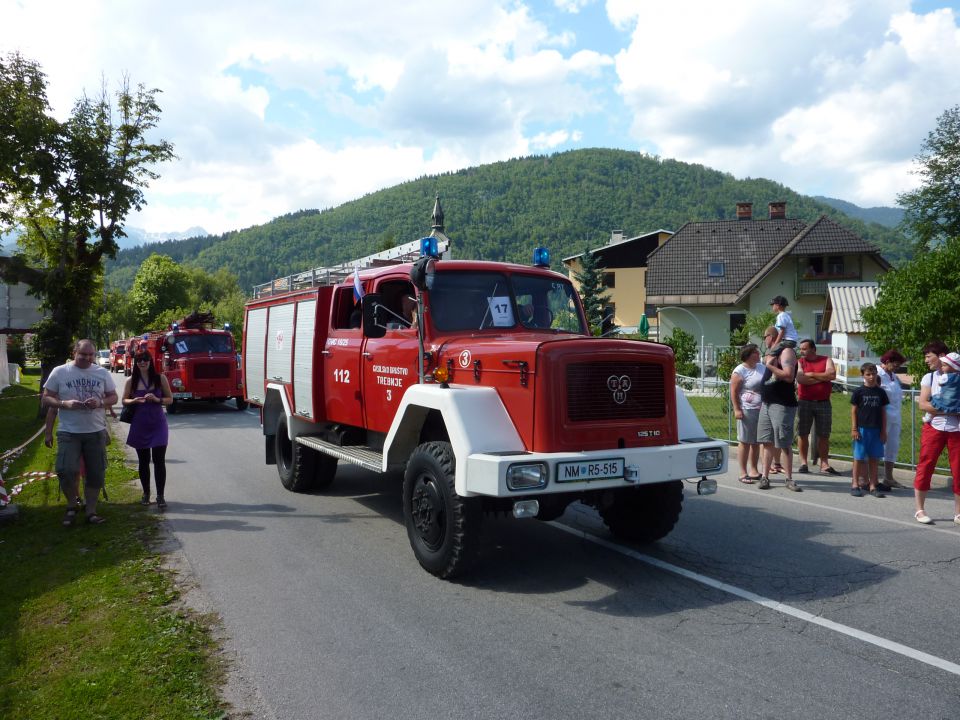 130 let  gasilcev  BOHINJSKA  BISTRICA  - foto povečava