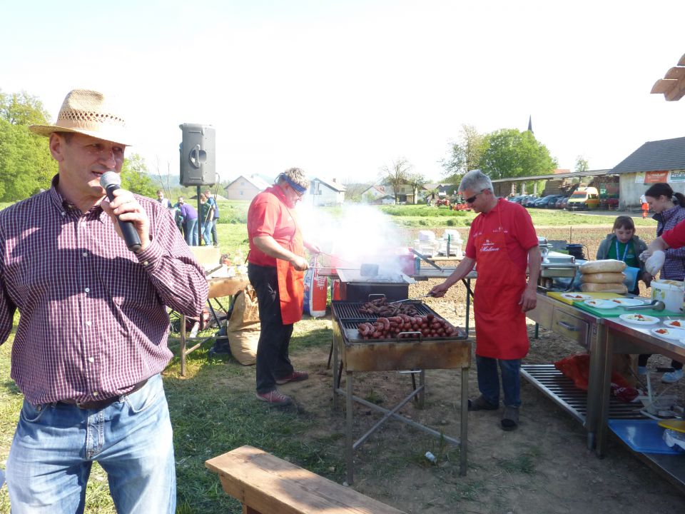 TEKMOVANJE  KOSCEV  NA JAMI - foto povečava